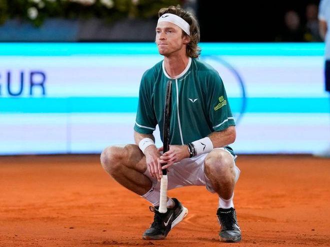 冠打入制胜 冠打入制胜