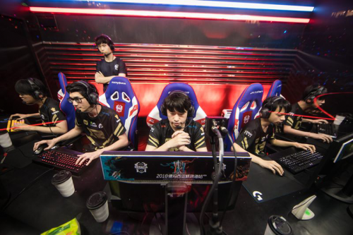 这位中国球 这位中国球